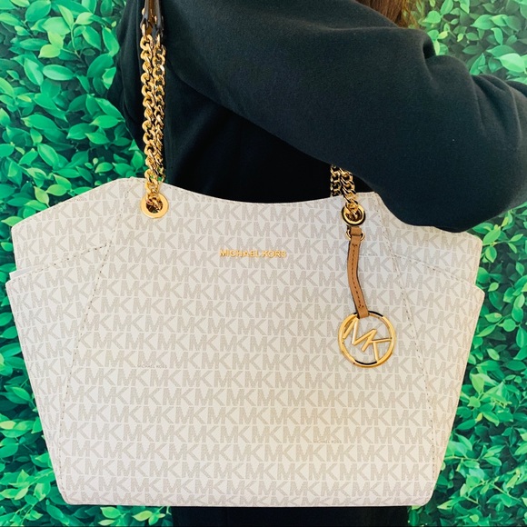 Michael Kors Handbags - Michael Kors PVC/SAFFIANO LEATHER LARGE CHAIN TOTE